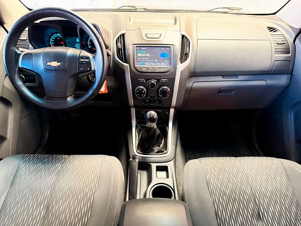 CHEVROLET S10