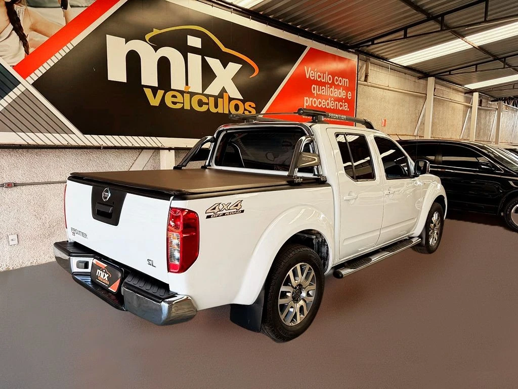 NISSAN FRONTIER