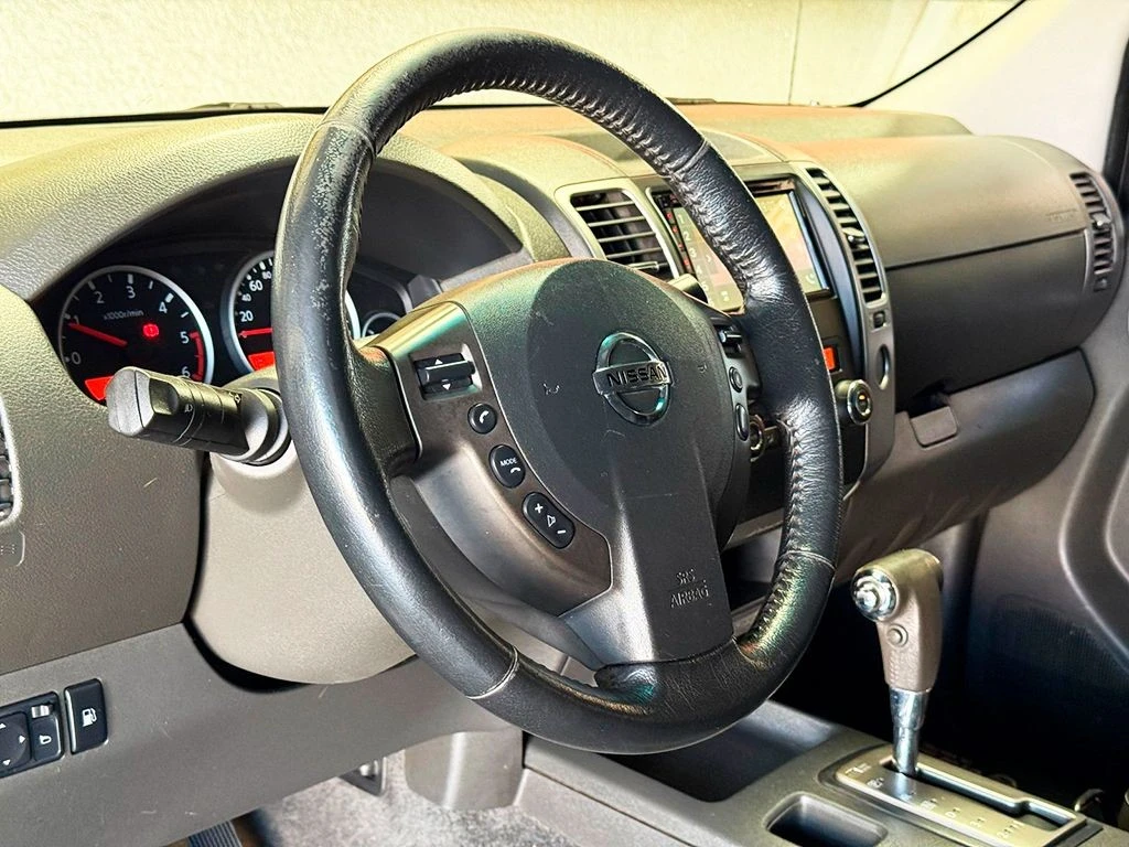 NISSAN FRONTIER