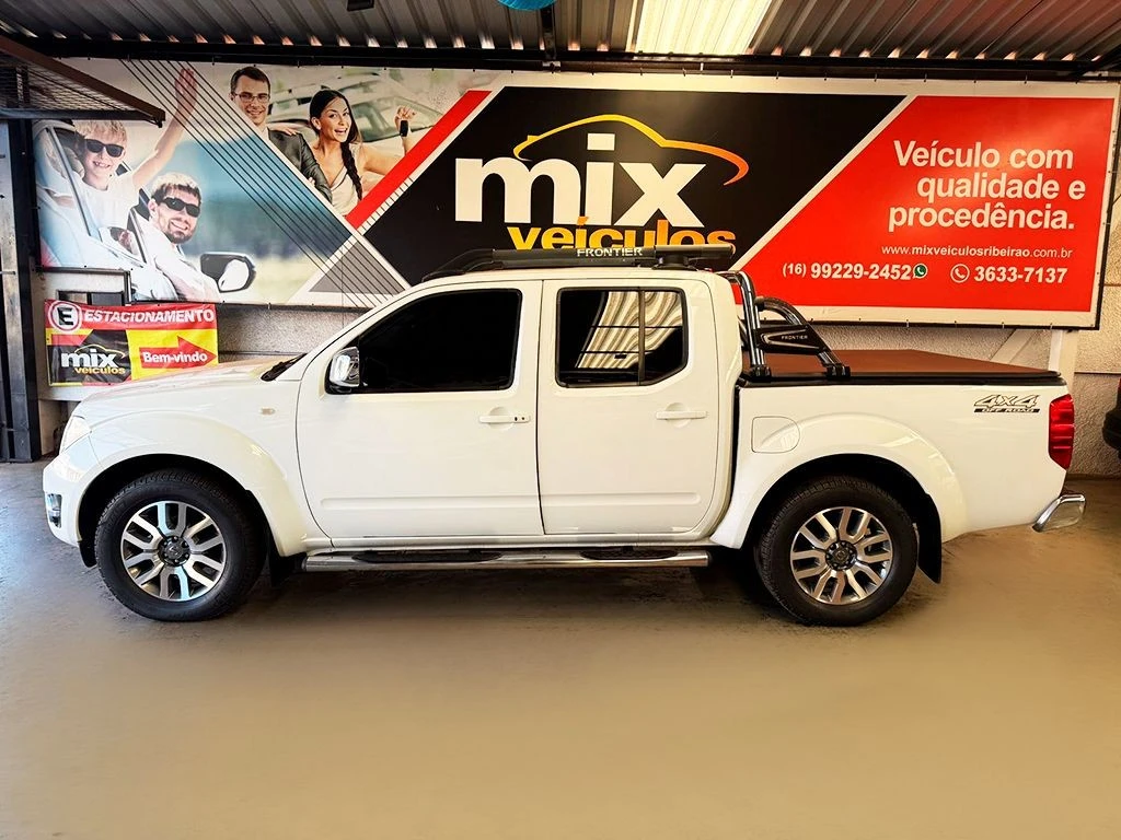NISSAN FRONTIER