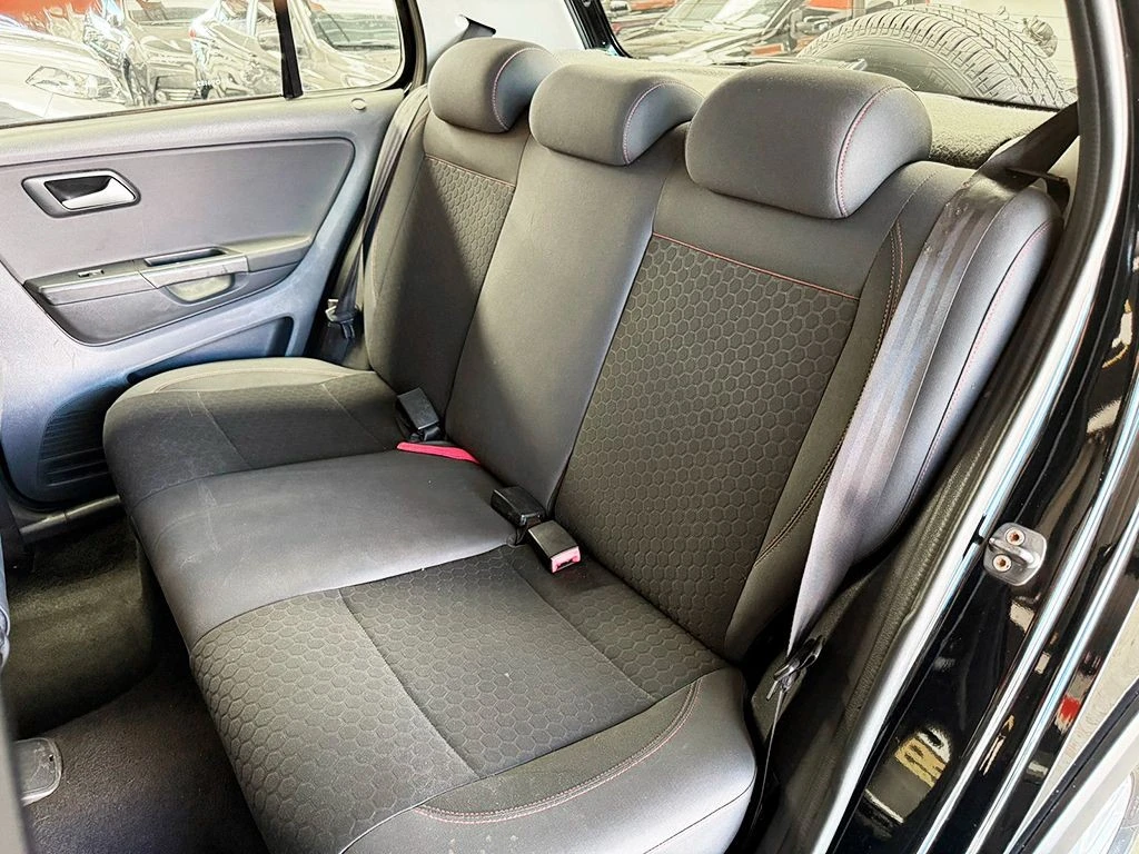 VOLKSWAGEN CROSSFOX
