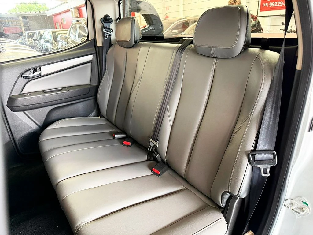 CHEVROLET S10