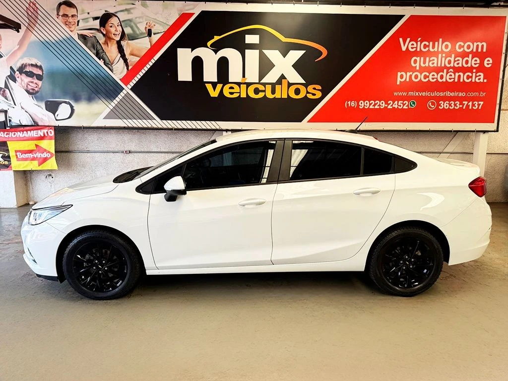 CHEVROLET CRUZE