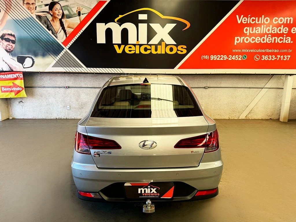 HYUNDAI HB20S