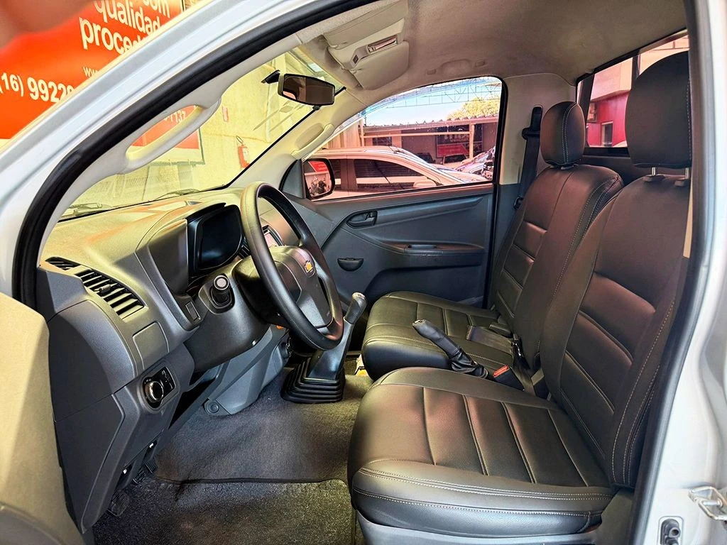 CHEVROLET S10