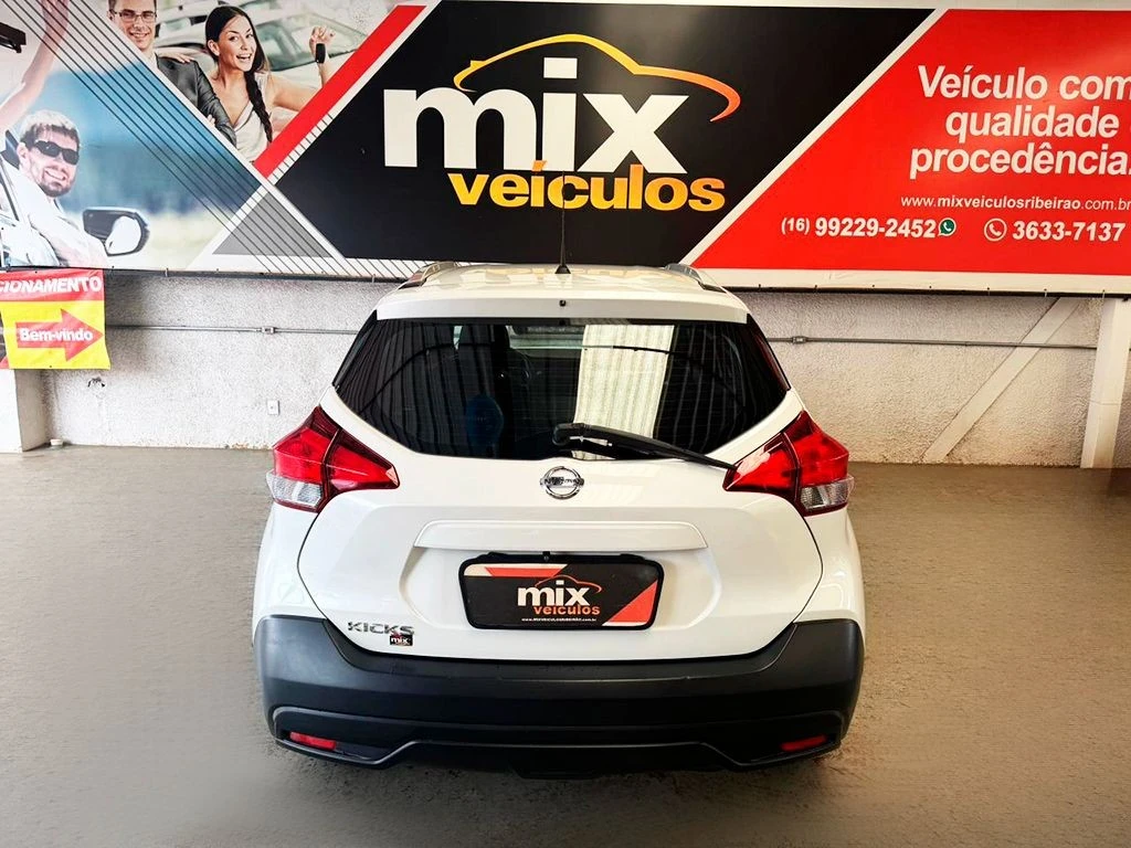 NISSAN KICKS