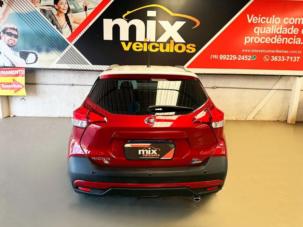 NISSAN KICKS