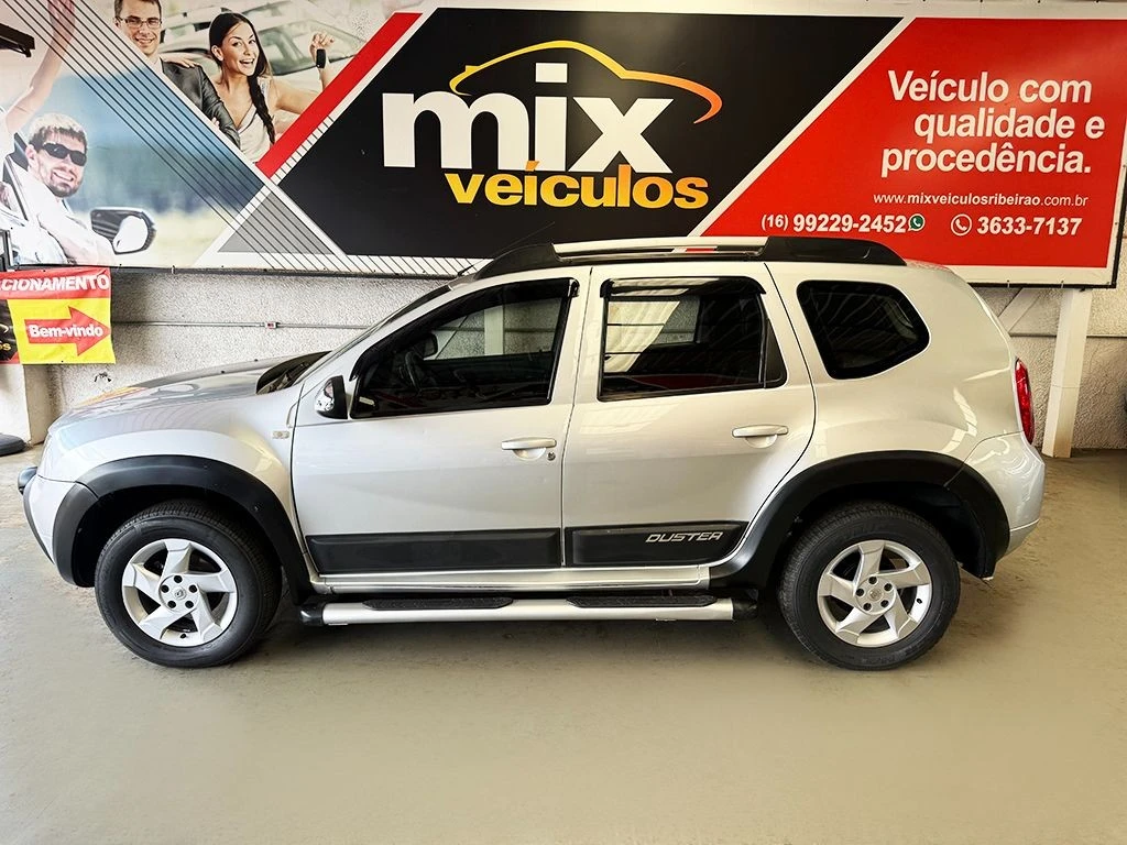RENAULT DUSTER