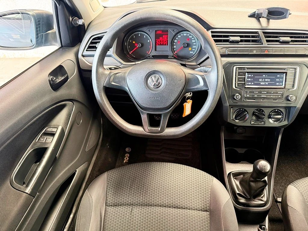 VOLKSWAGEN GOL