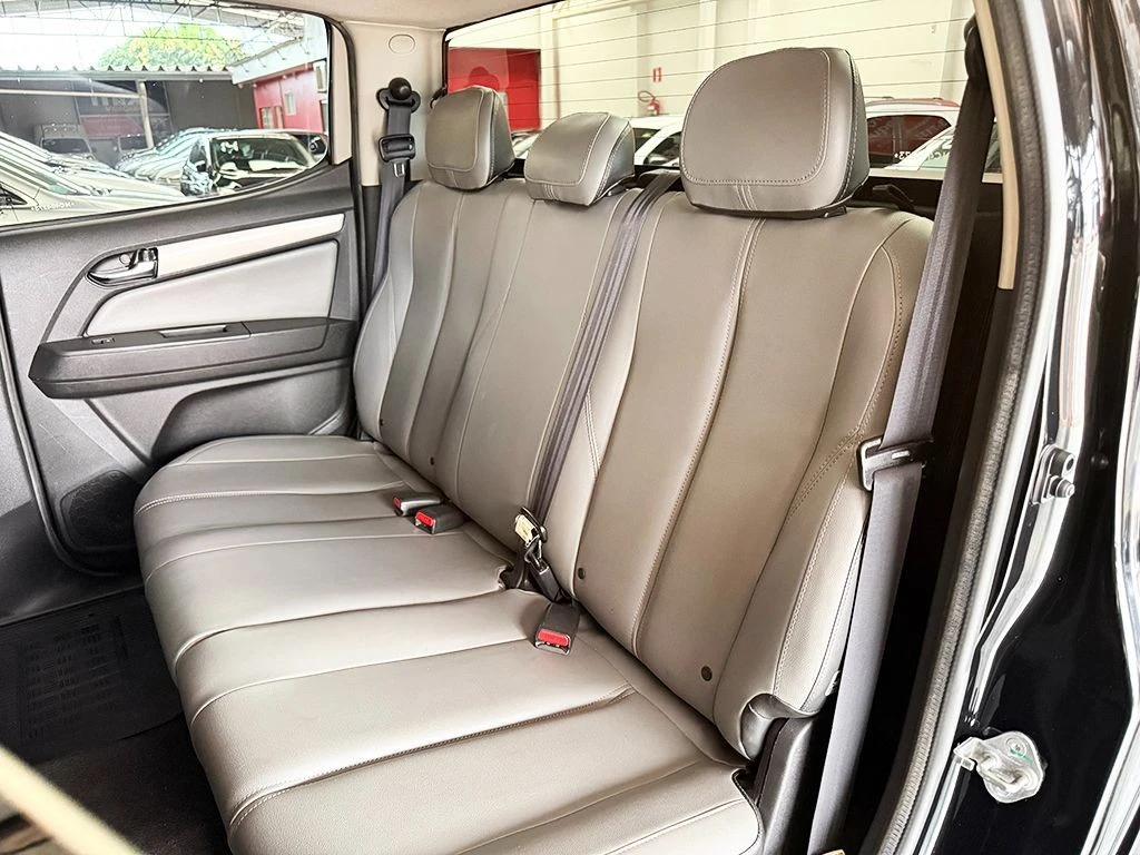 CHEVROLET S10