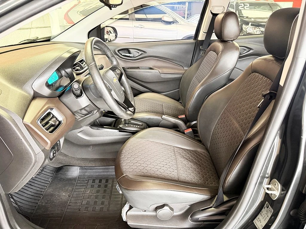 CHEVROLET PRISMA