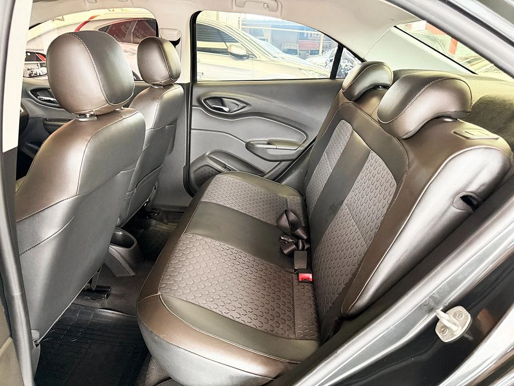 CHEVROLET PRISMA