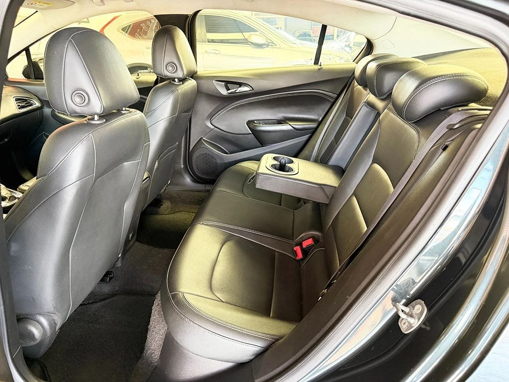 CHEVROLET CRUZE