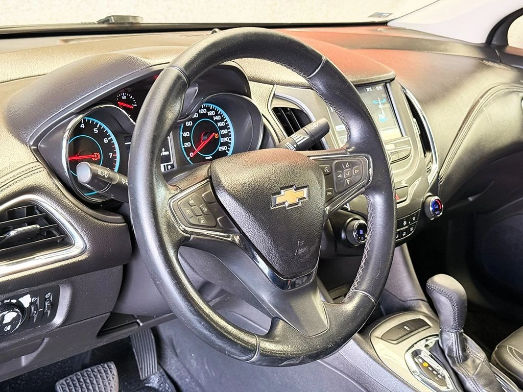 CHEVROLET CRUZE