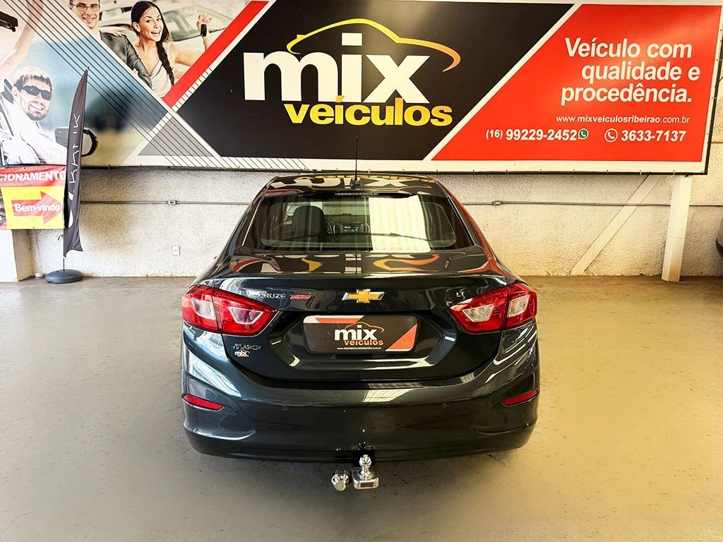 CHEVROLET CRUZE