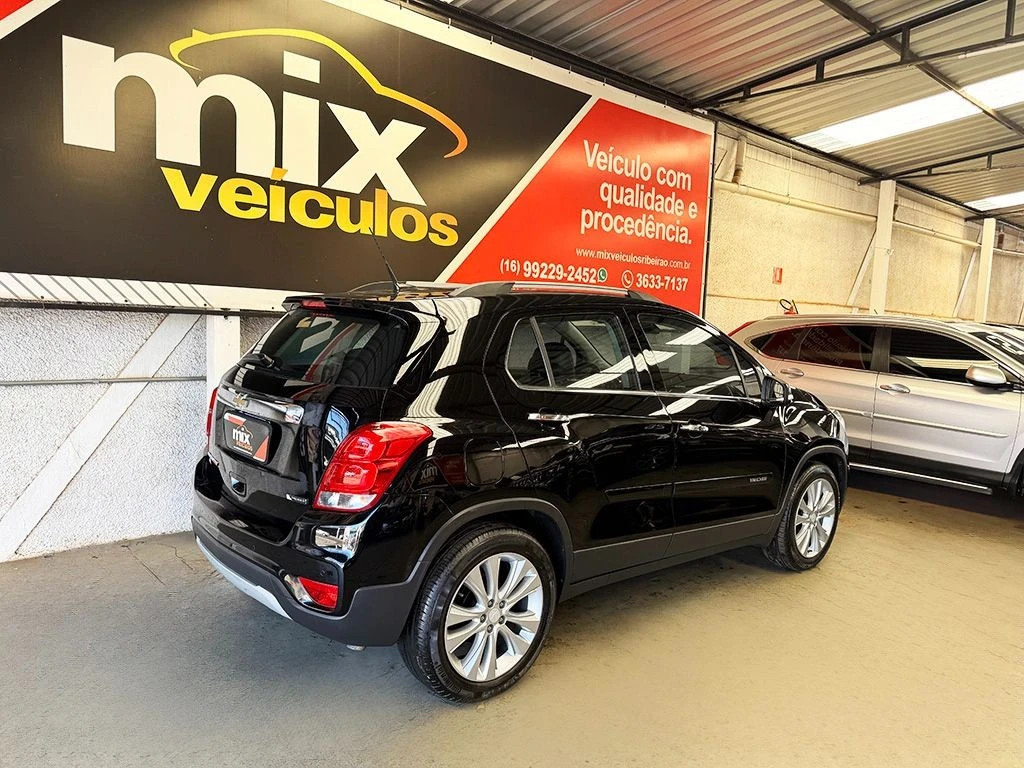 CHEVROLET TRACKER