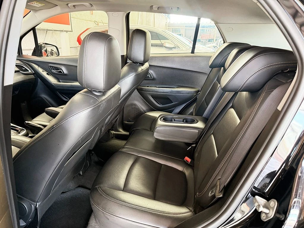 CHEVROLET TRACKER