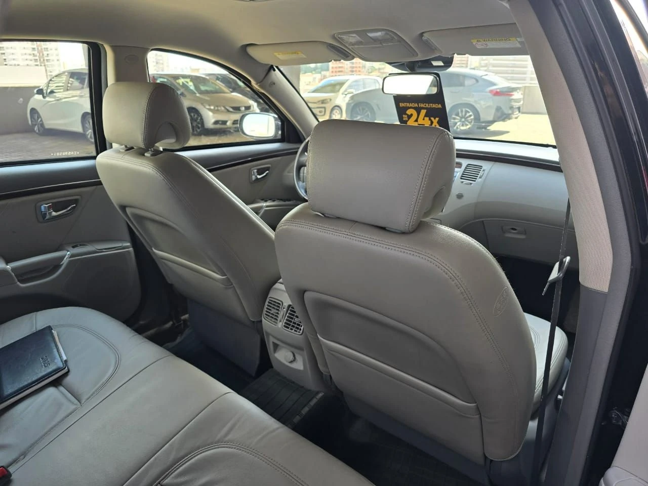 HYUNDAI AZERA