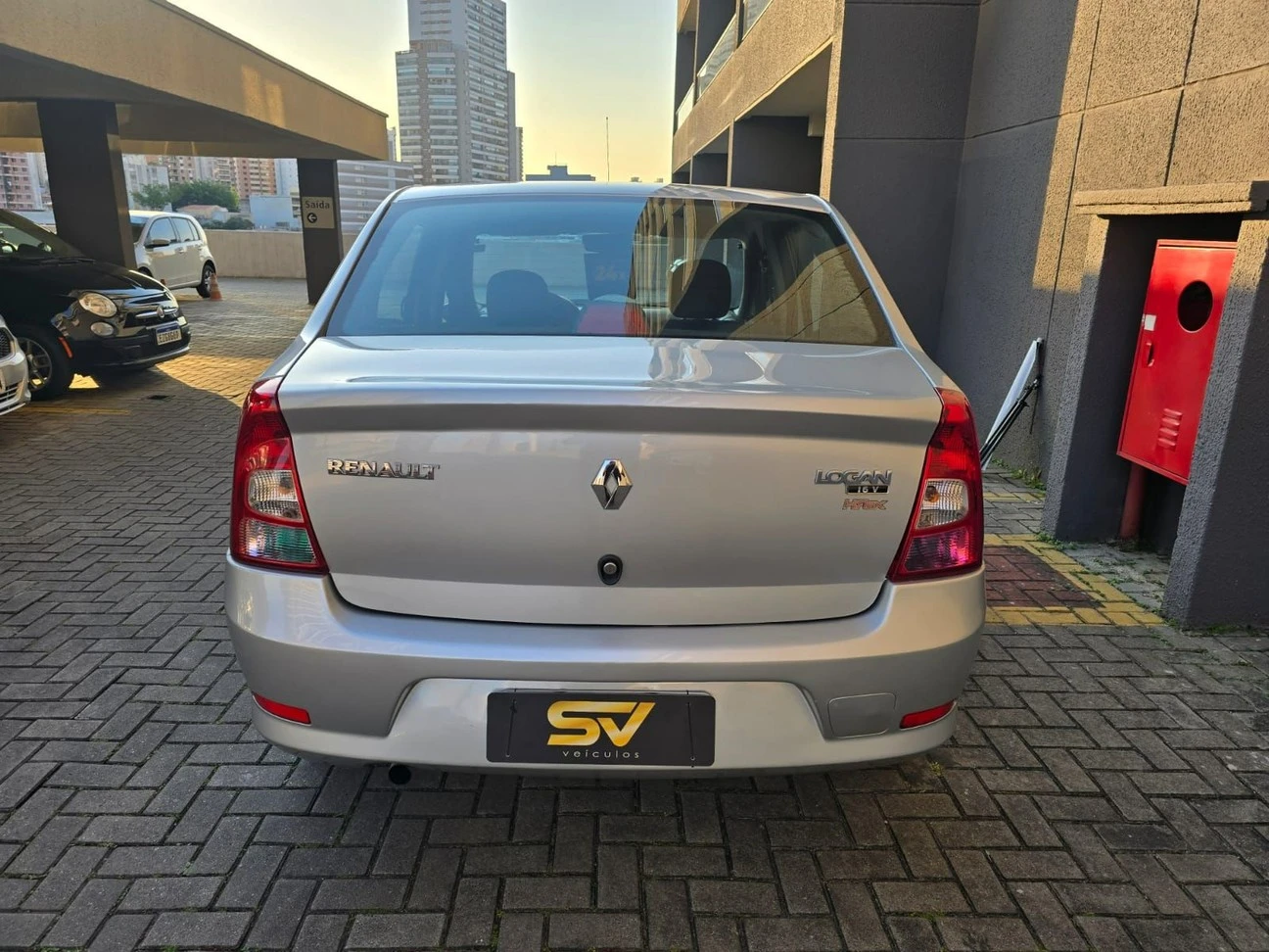 RENAULT LOGAN