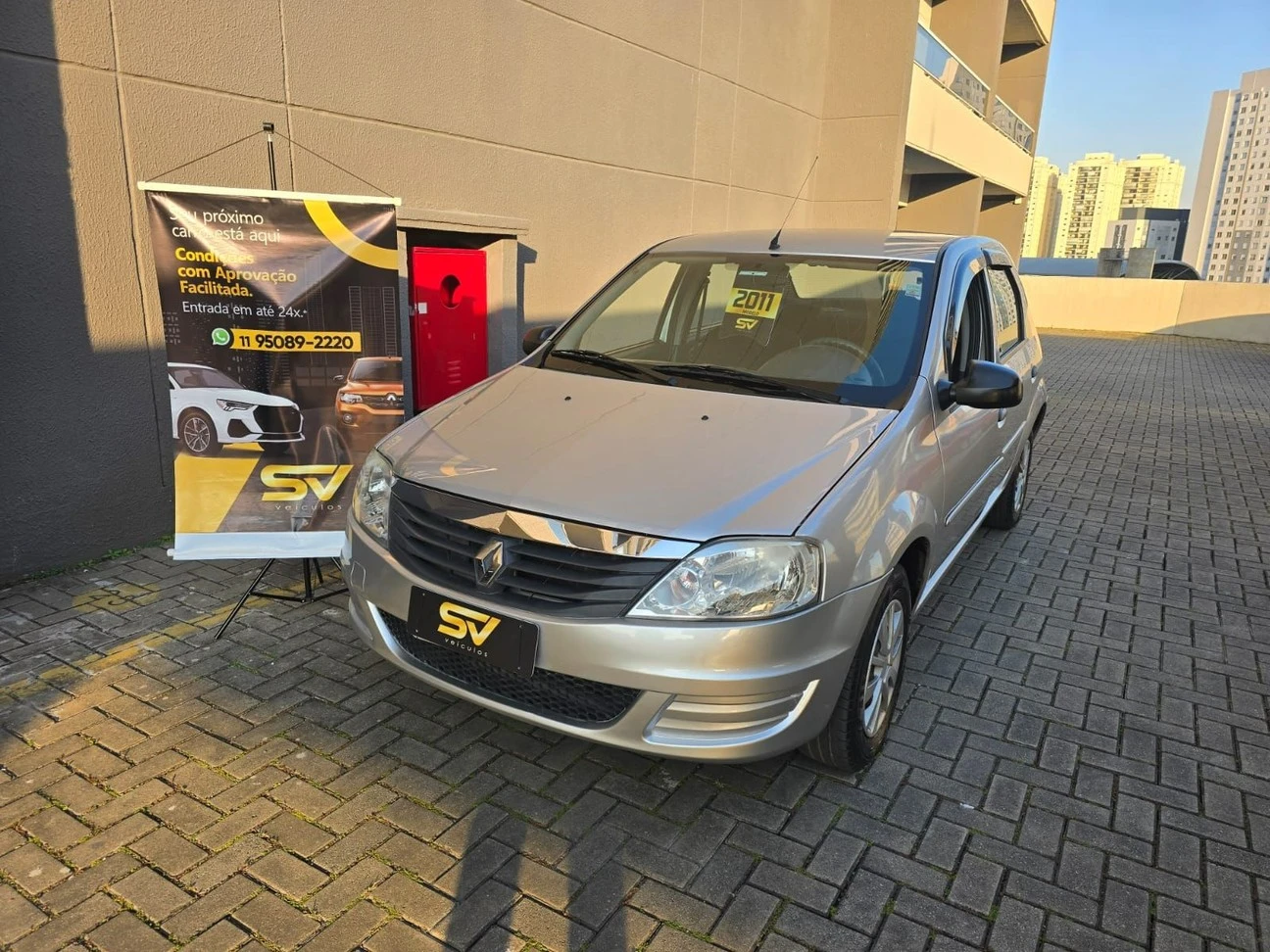 RENAULT LOGAN