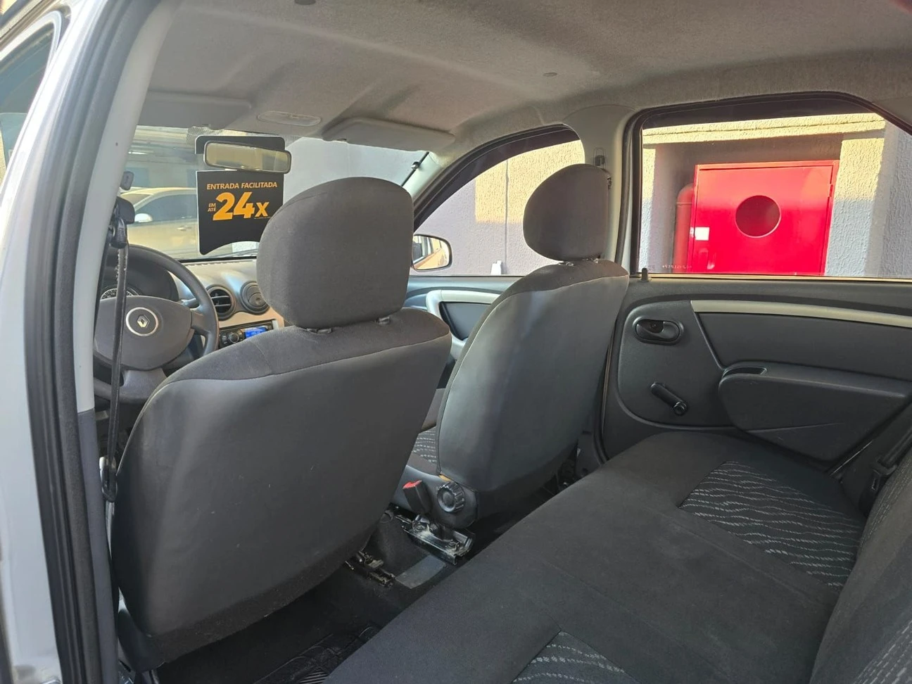 RENAULT LOGAN