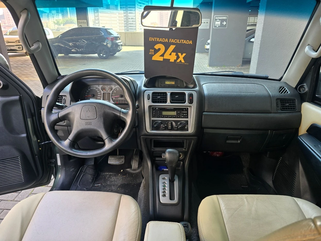 MITSUBISHI PAJERO TR4