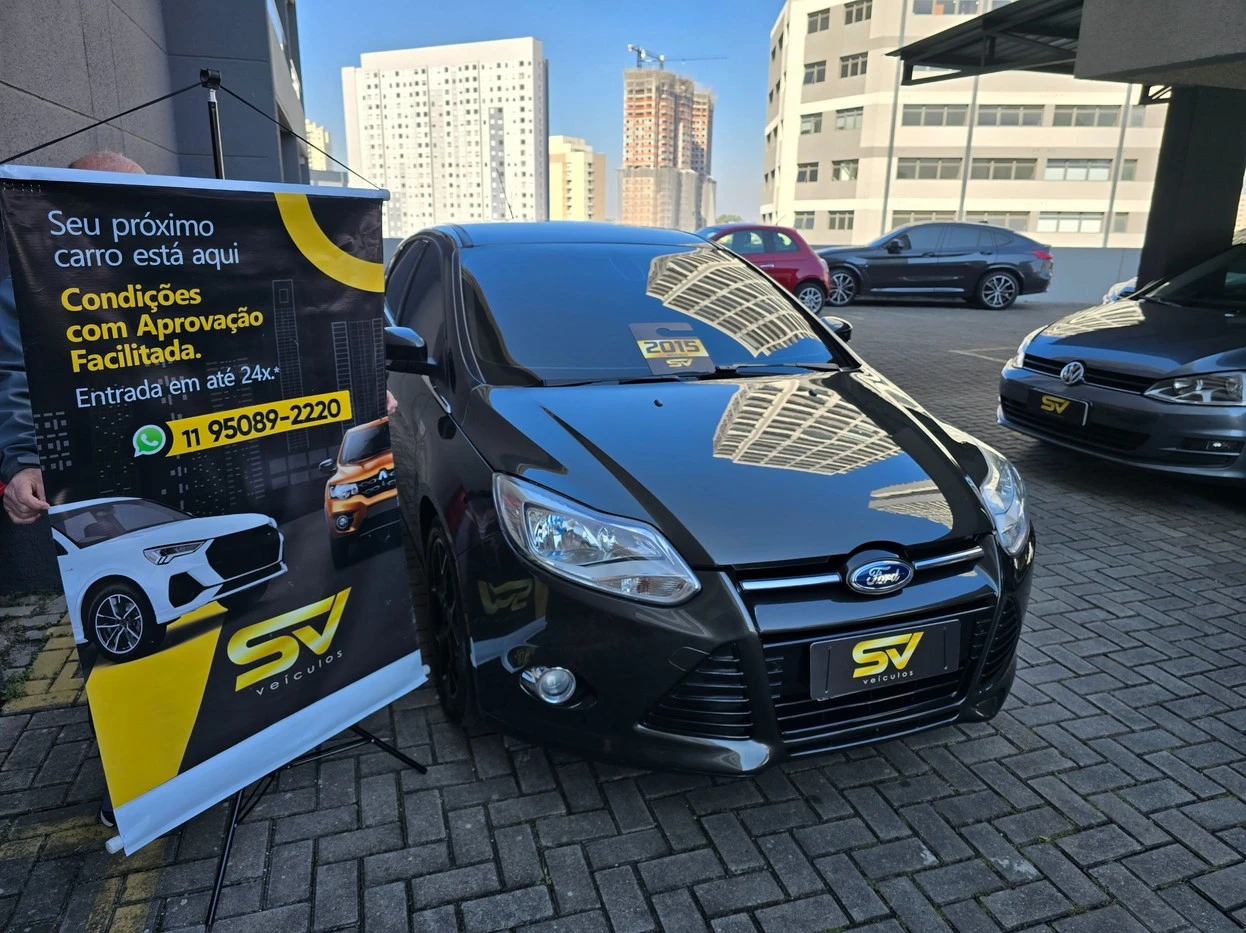 FORD FOCUS