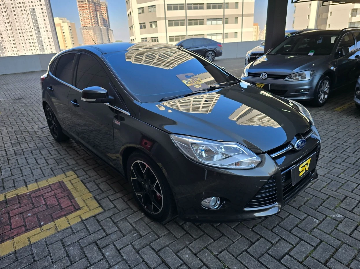 FORD FOCUS