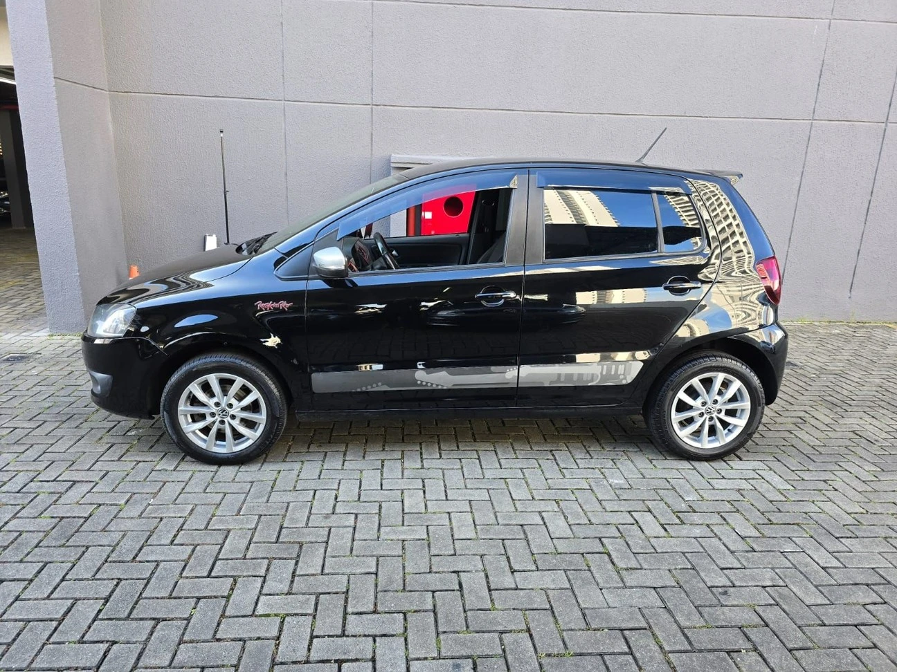 VOLKSWAGEN FOX
