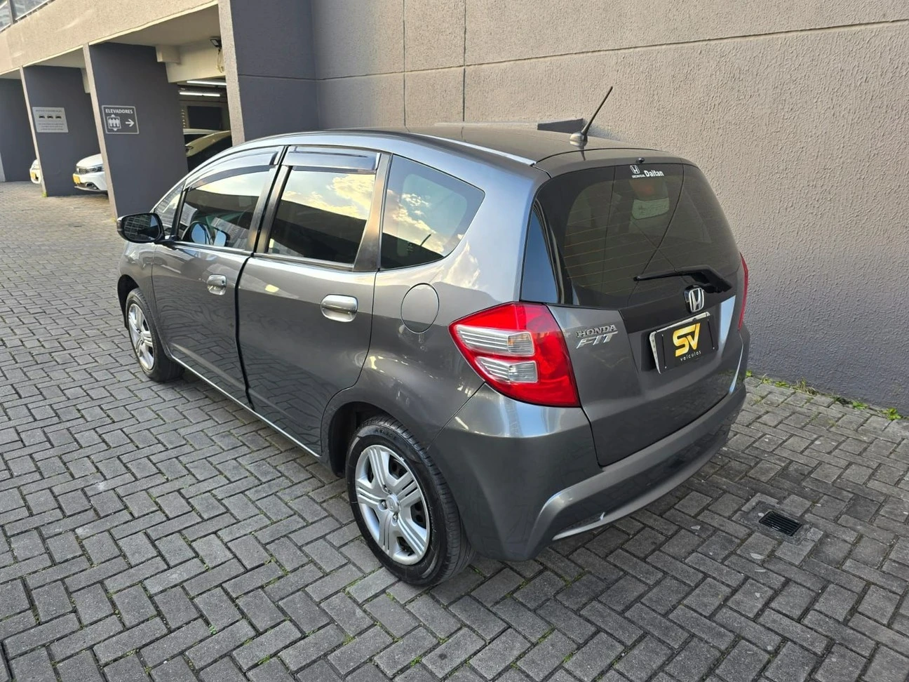 HONDA FIT