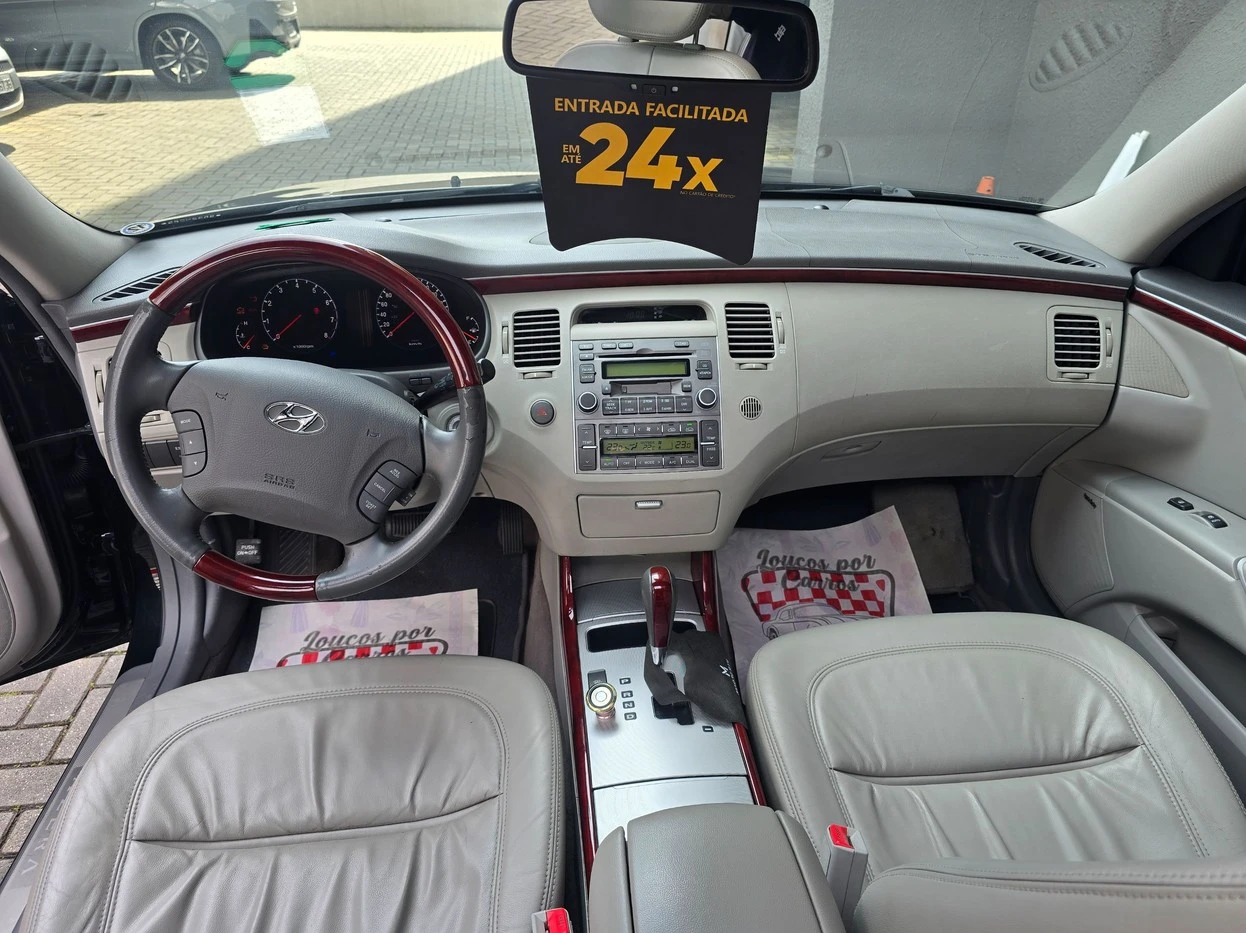 HYUNDAI AZERA