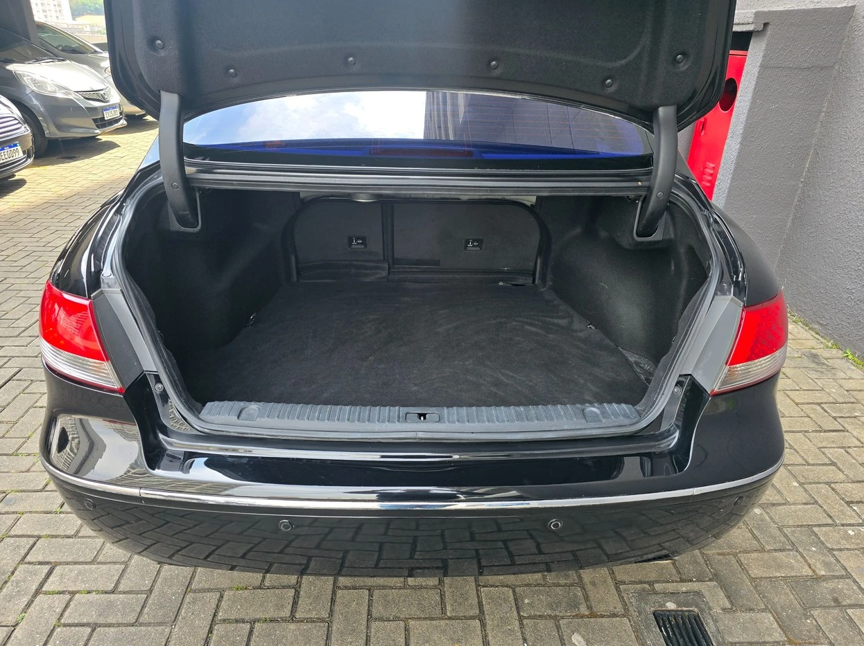 HYUNDAI AZERA