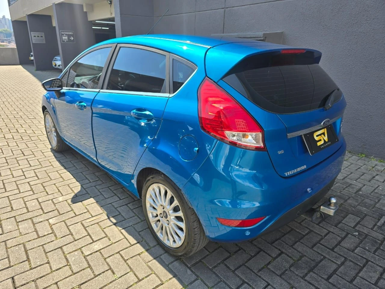 FORD FIESTA