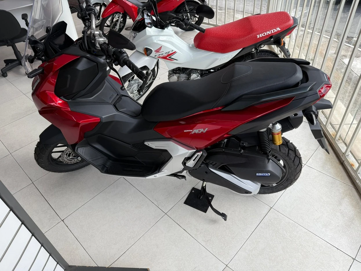 HONDA ADV 150