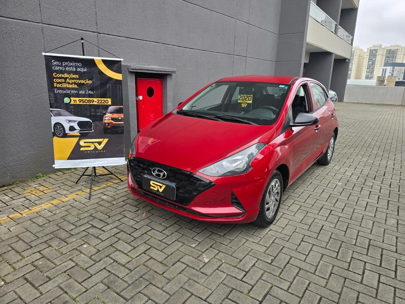 HYUNDAI HB20