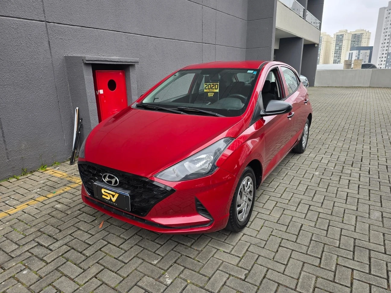 HYUNDAI HB20