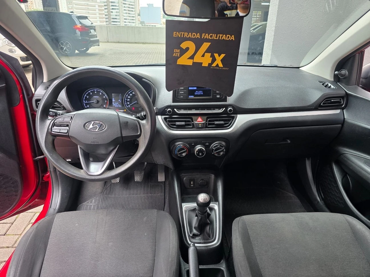 HYUNDAI HB20