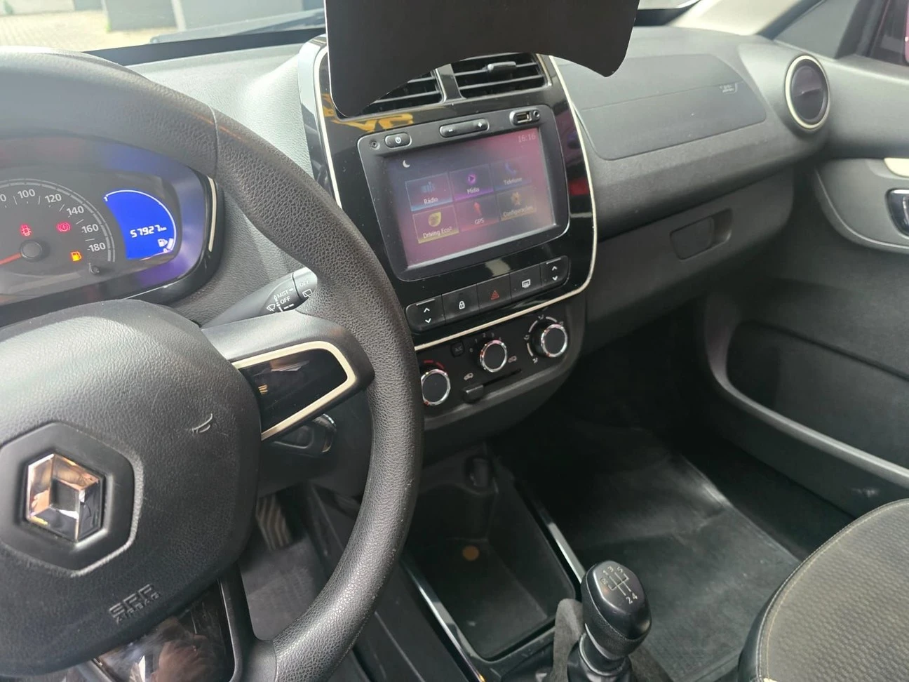 RENAULT KWID