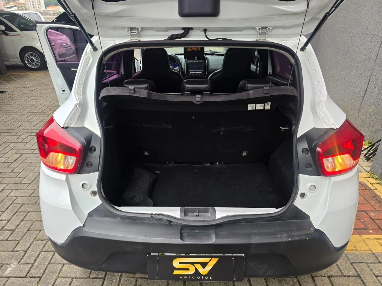 RENAULT KWID