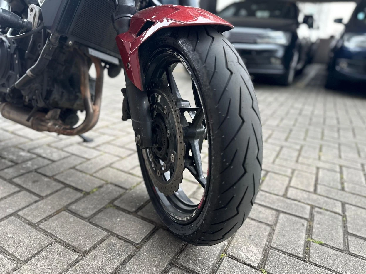 KAWASAKI Z400