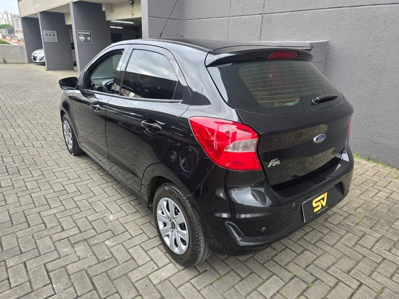 FORD KA