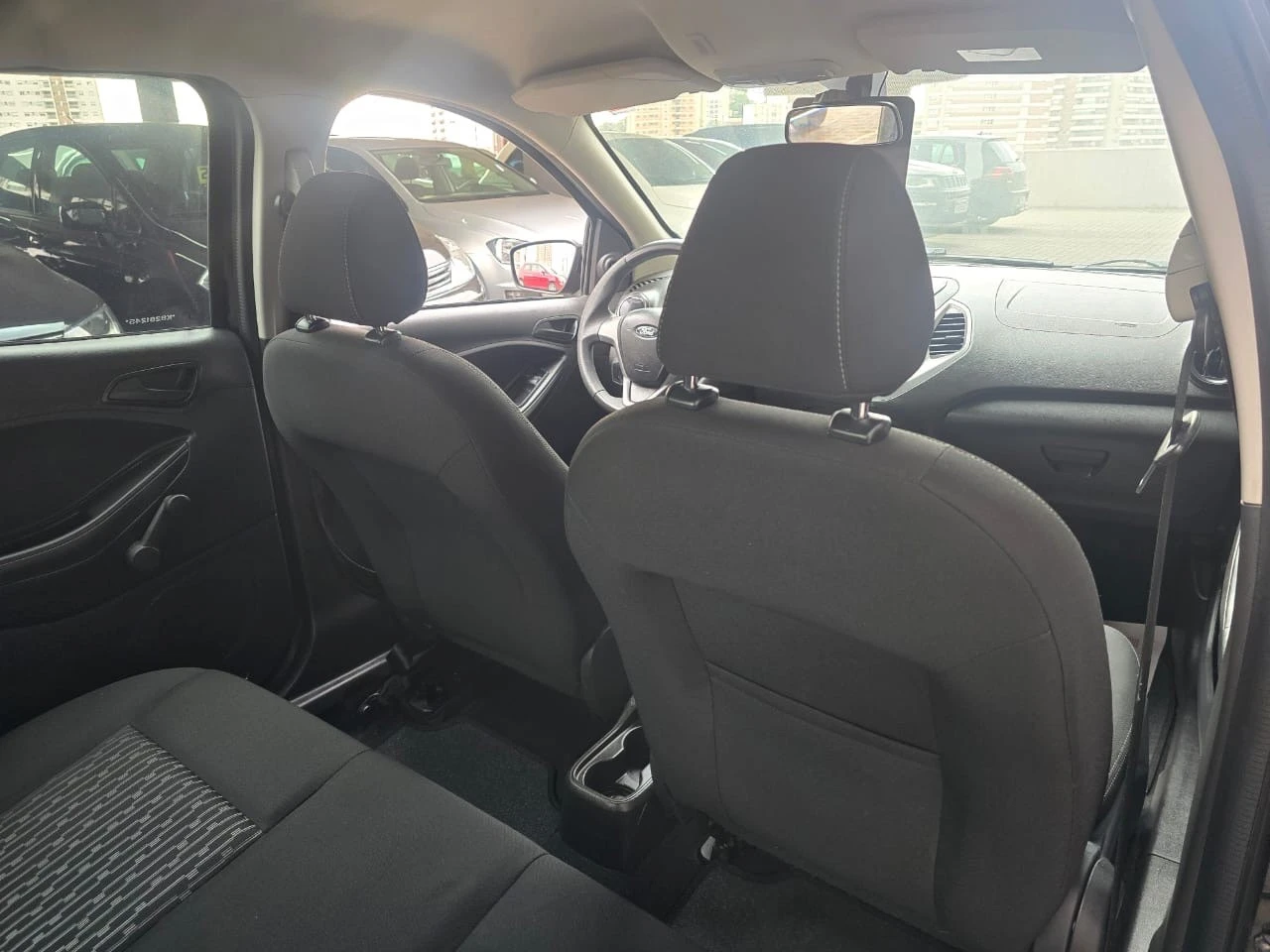 FORD KA