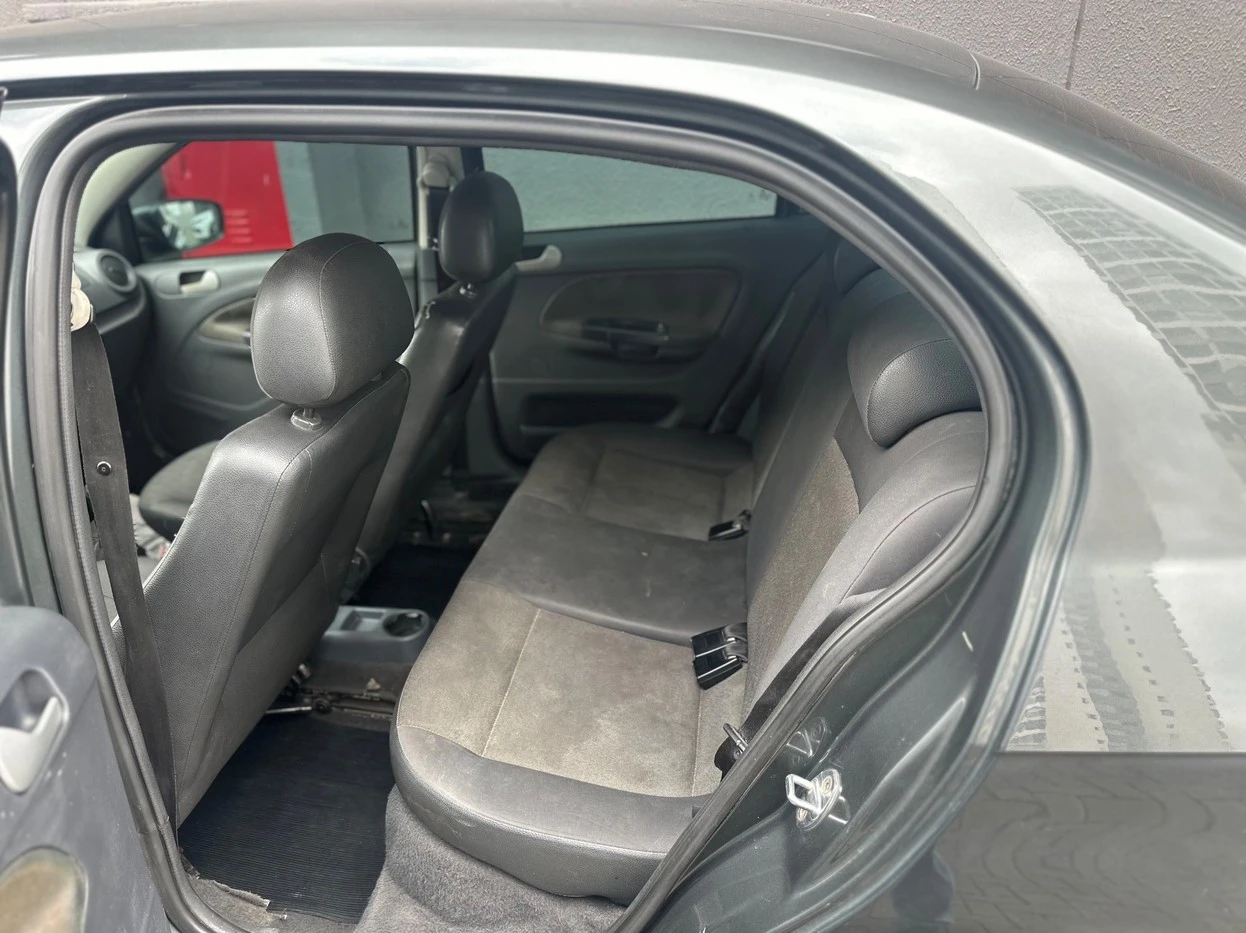 VOLKSWAGEN VOYAGE
