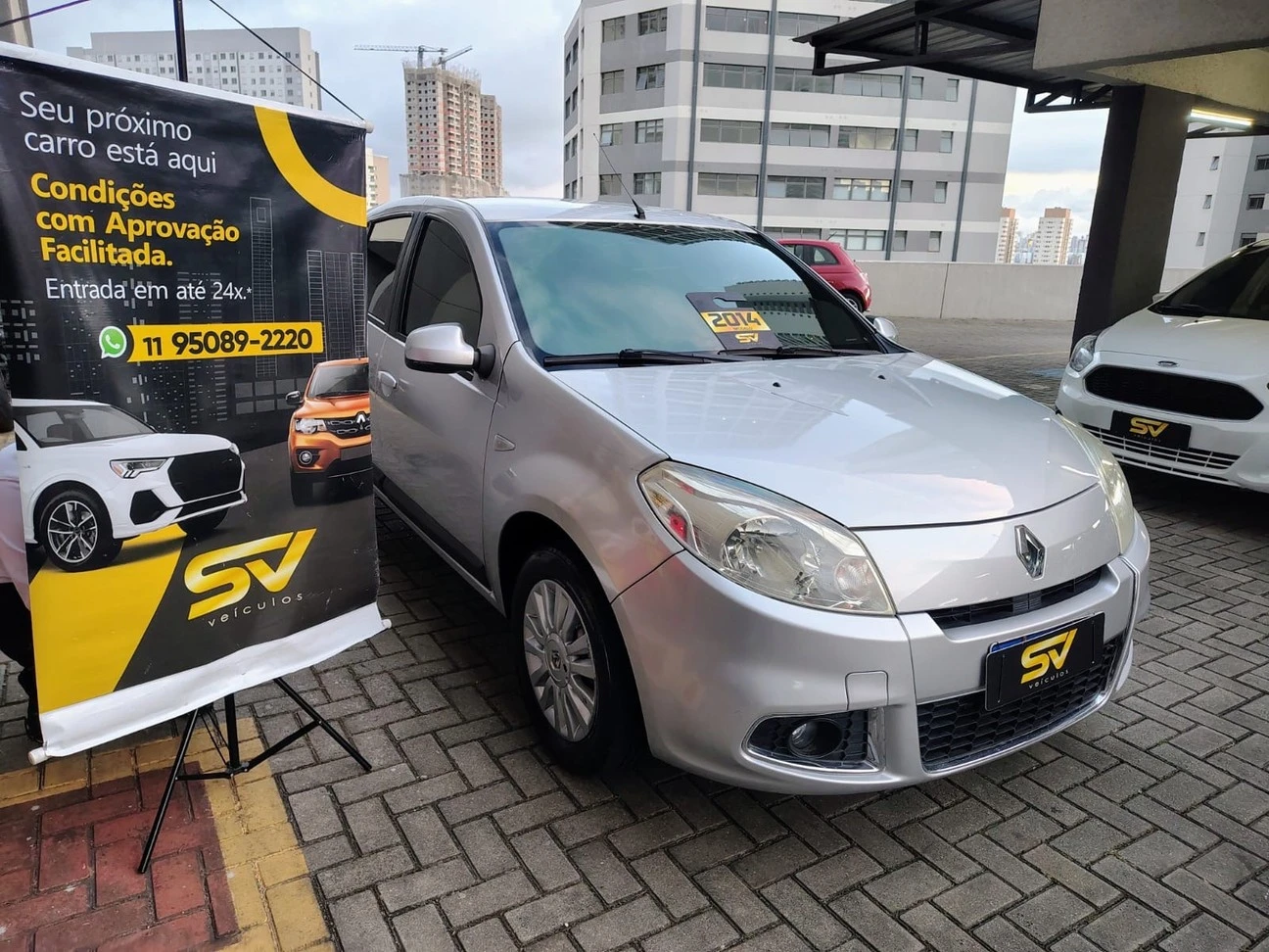 RENAULT SANDERO