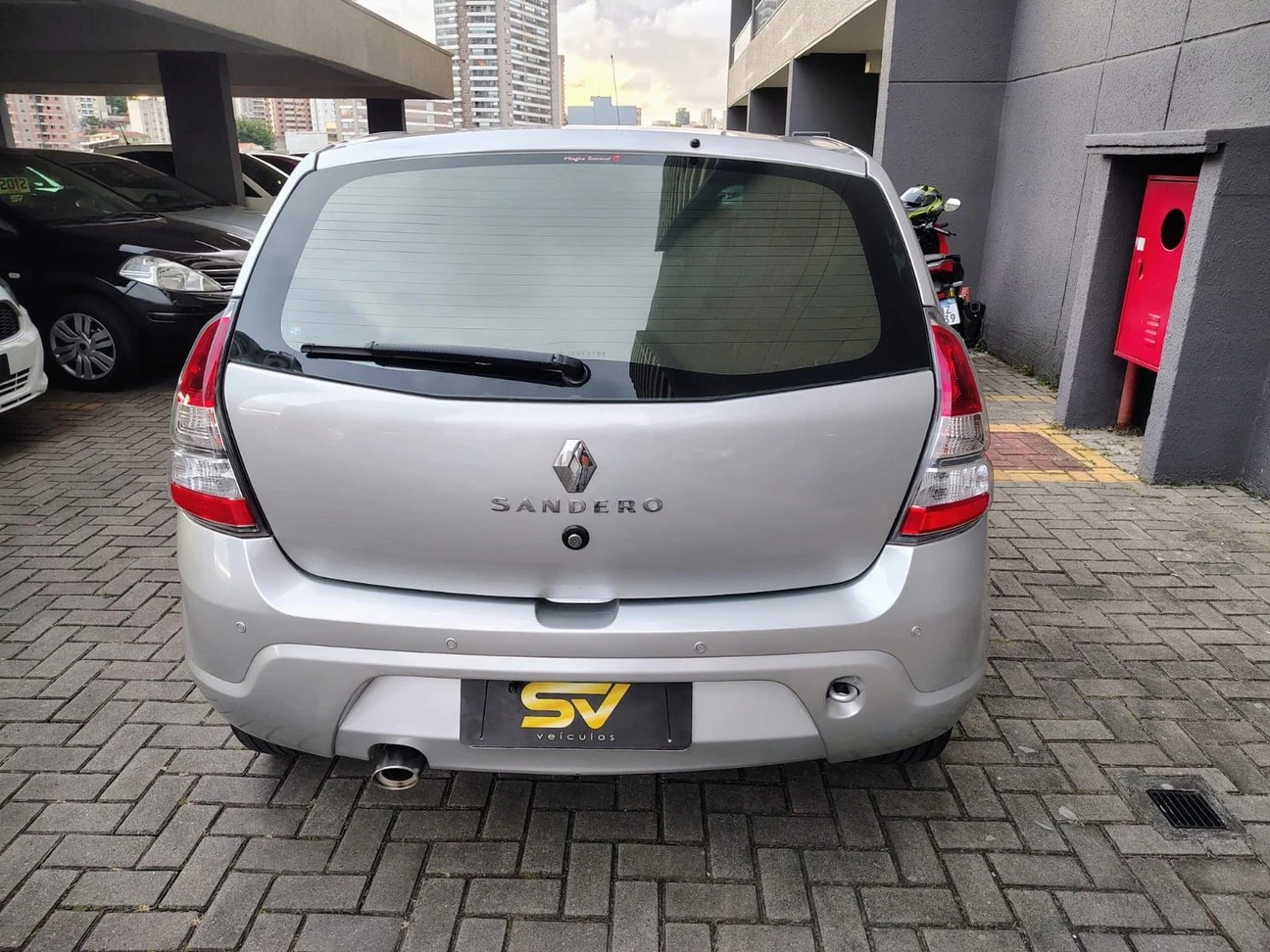 RENAULT SANDERO