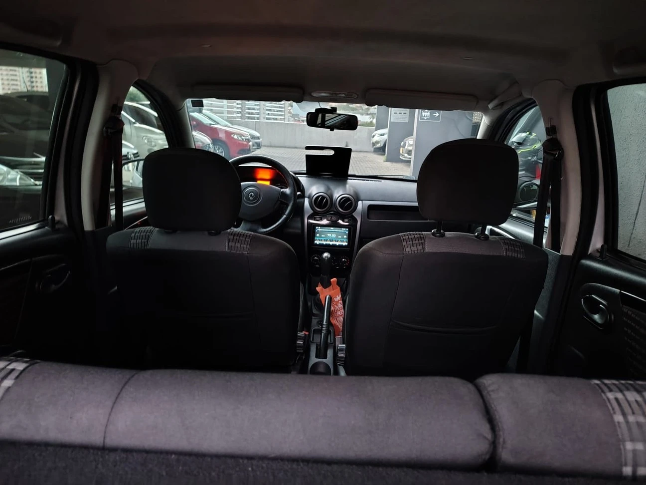 RENAULT SANDERO