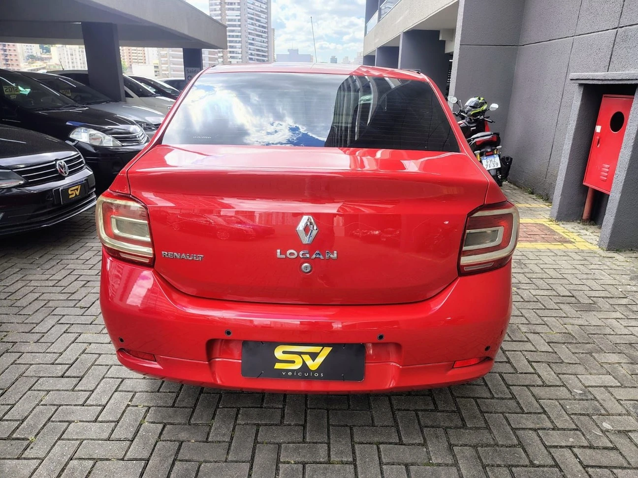 RENAULT LOGAN