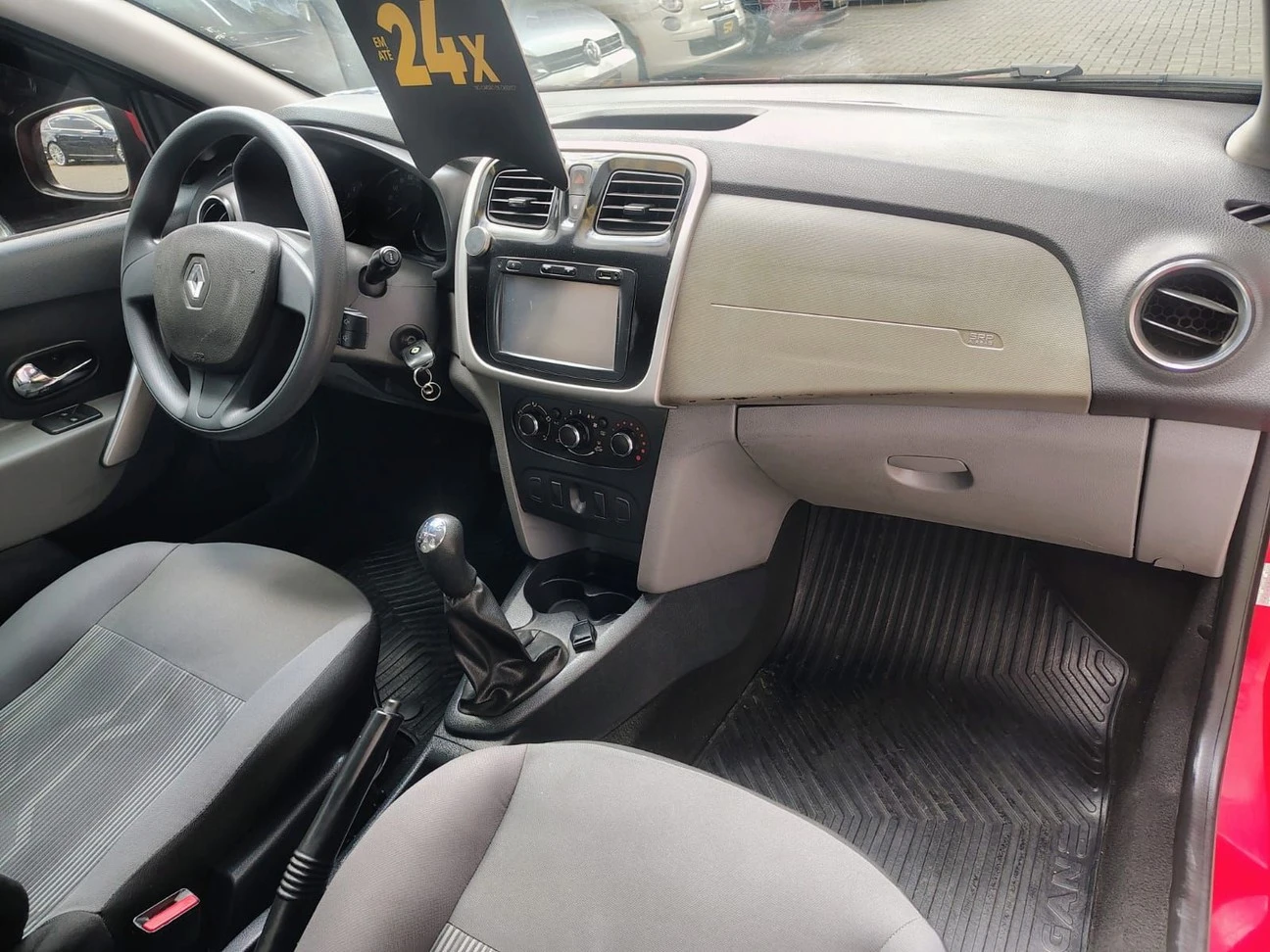 RENAULT LOGAN