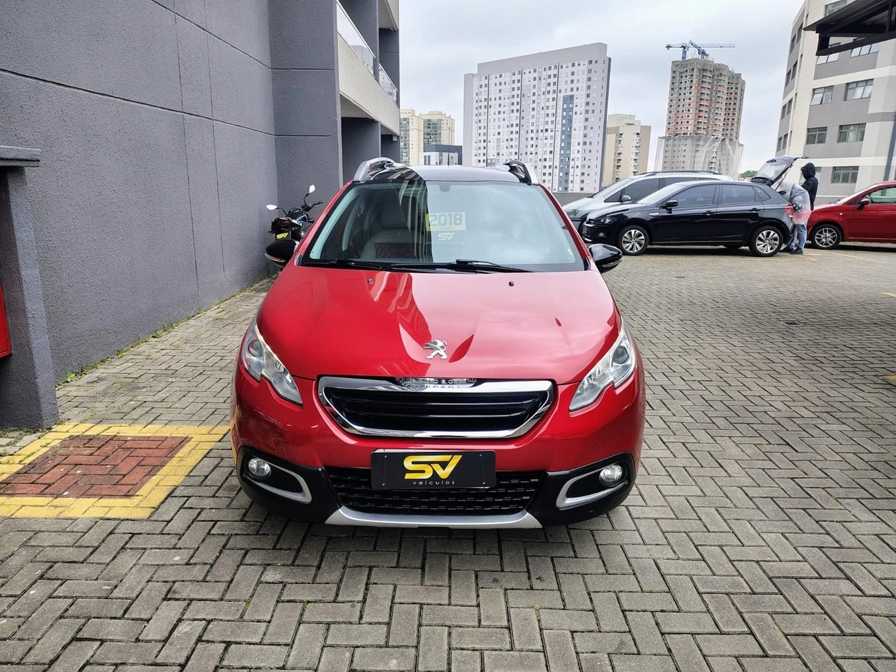 PEUGEOT 2008