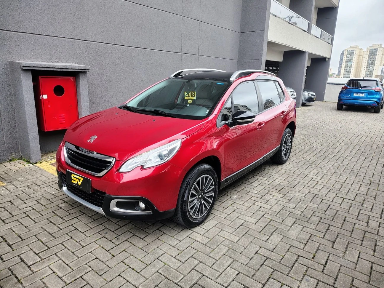 PEUGEOT 2008